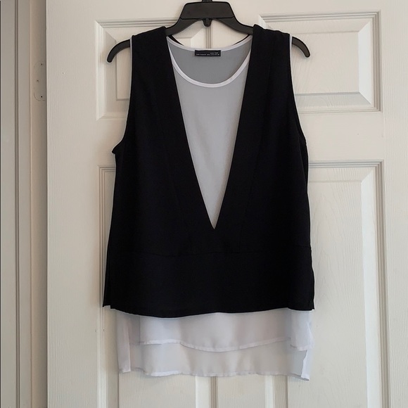 Zara Tops - ZARA MODERN TOP